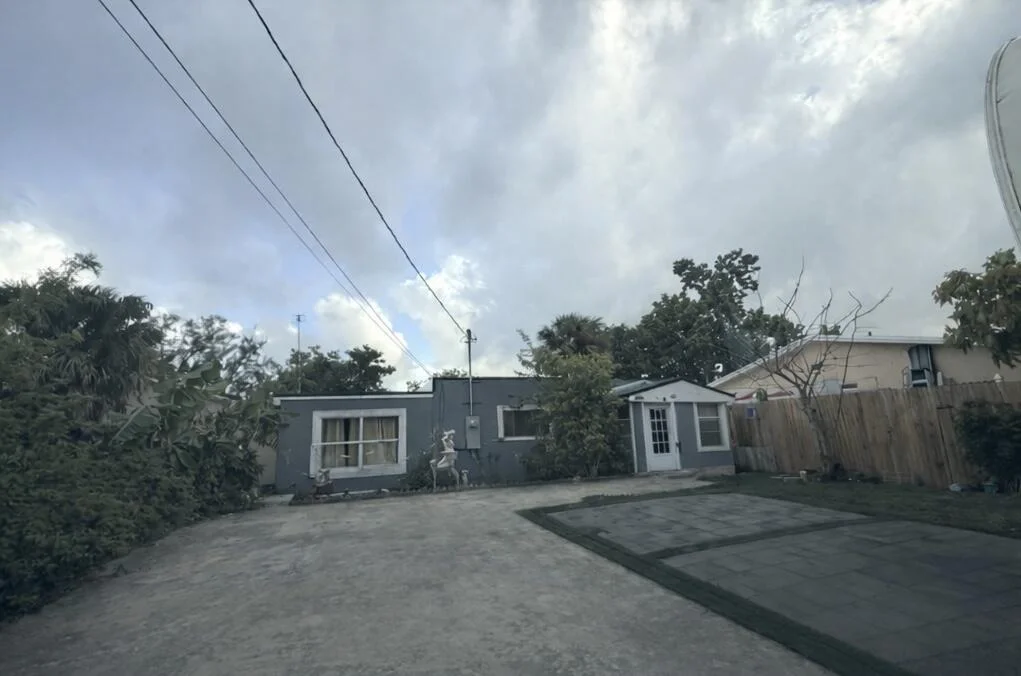Photo of 2686 Summit Boulevard