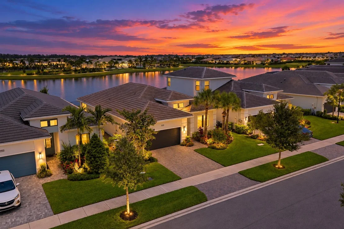 Photo of 15883 Key Biscayne Lane