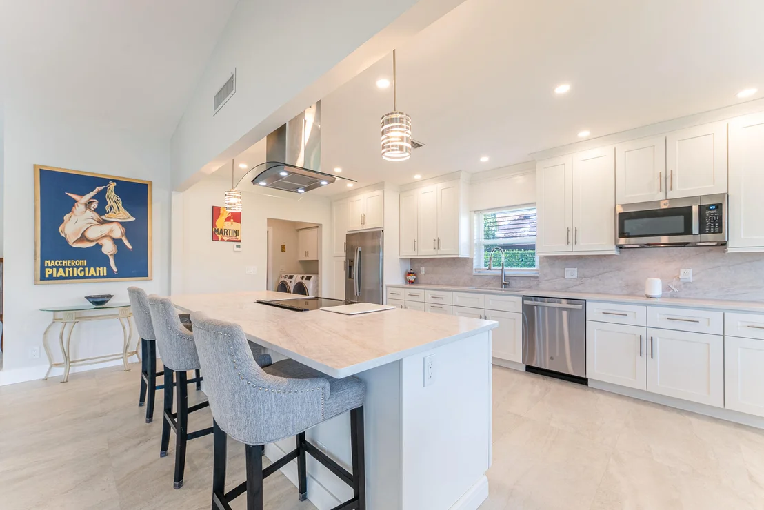 Photo of 10370 Greentrail Drive N
