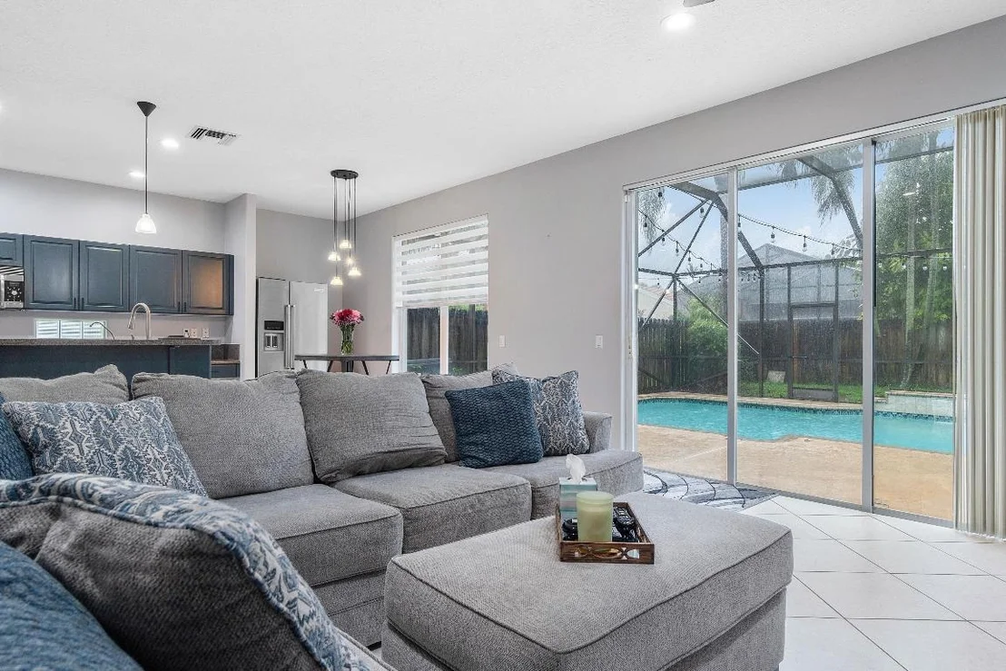 Photo of 7069 Middlebury Drive