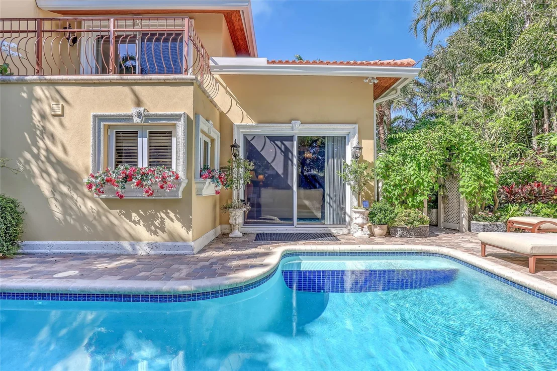 Photo of 3594 Ensign Circle