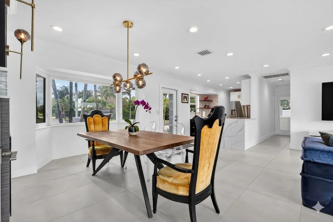Photo of 6544 Eastview Drive