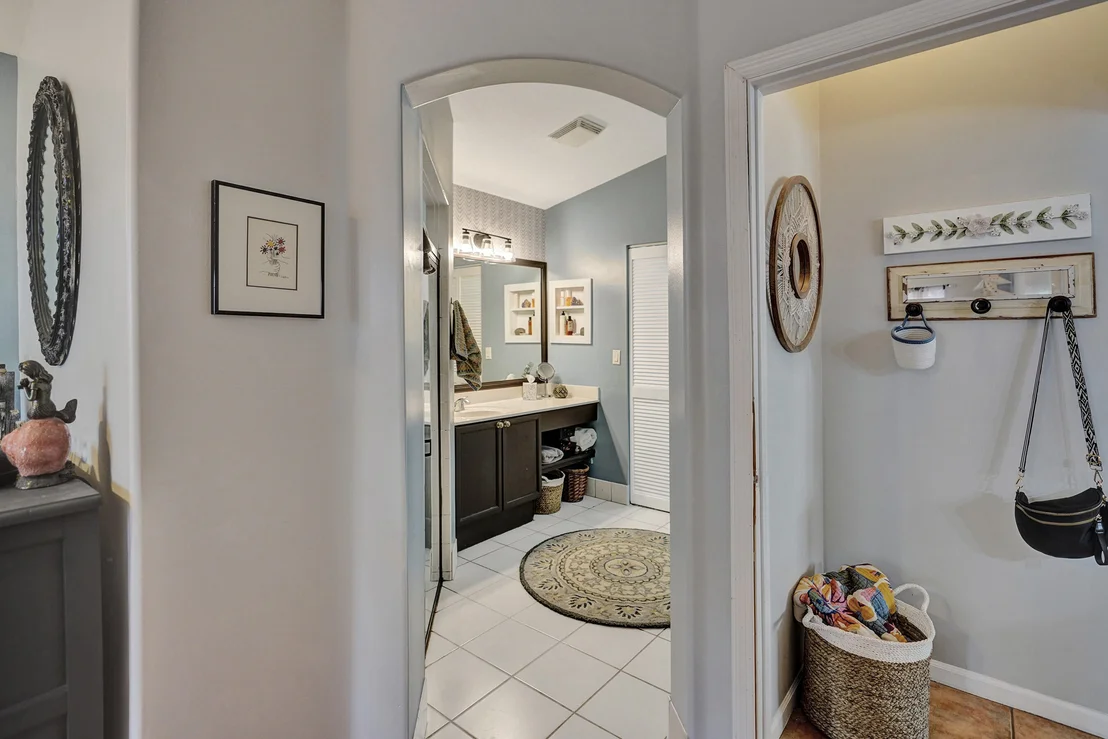 Photo of 6898 Silverado Terrace