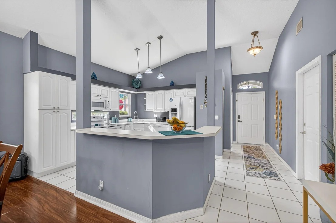 Photo of 5156 Elpine Way