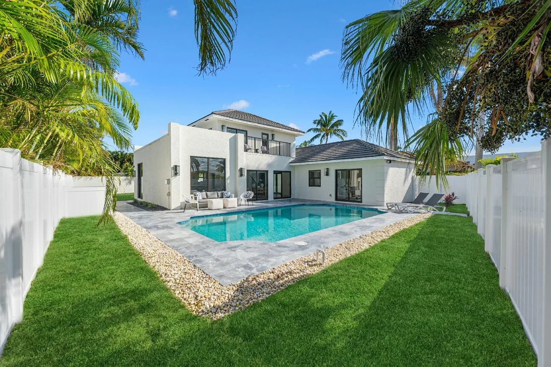 Photo of 1010 Singer Drive