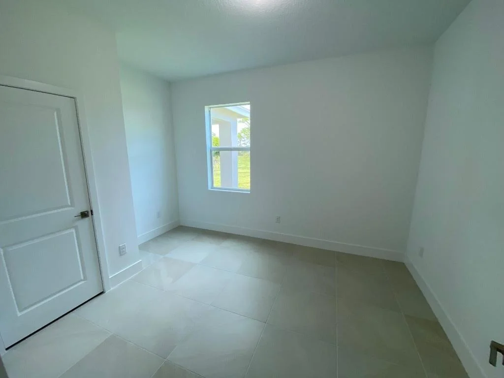 Photo of 7011 SE Park Trace Drive