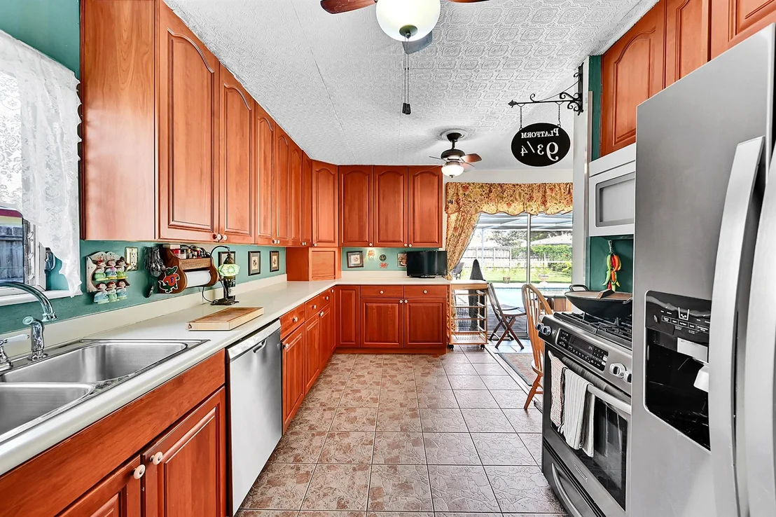 Photo of 1328 SE 3rd Avenue