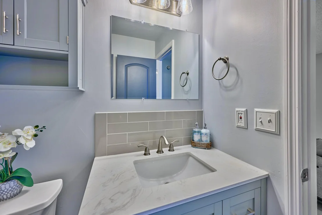 Photo of 466 Lanfair Avenue
