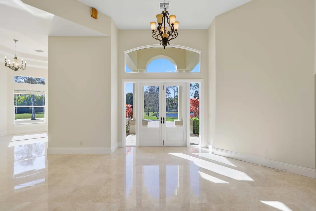 Photo of 11581 Manatee Terrace