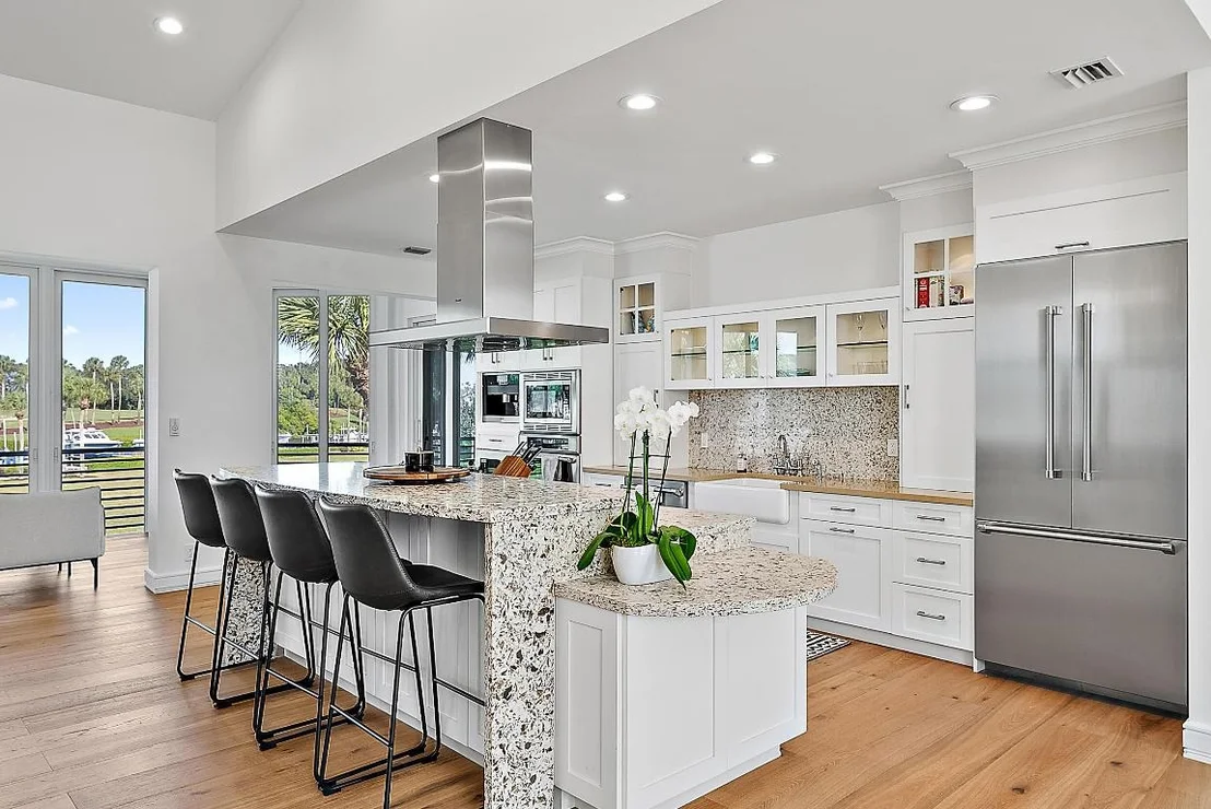 Photo of 1602 Captains Way