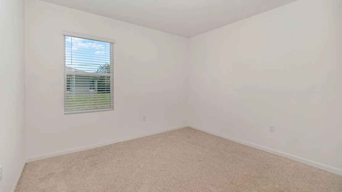 Photo of 2807 SE Eagle Drive