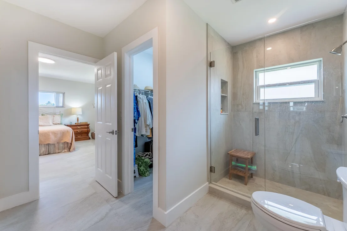 Photo of 10370 Greentrail Drive N