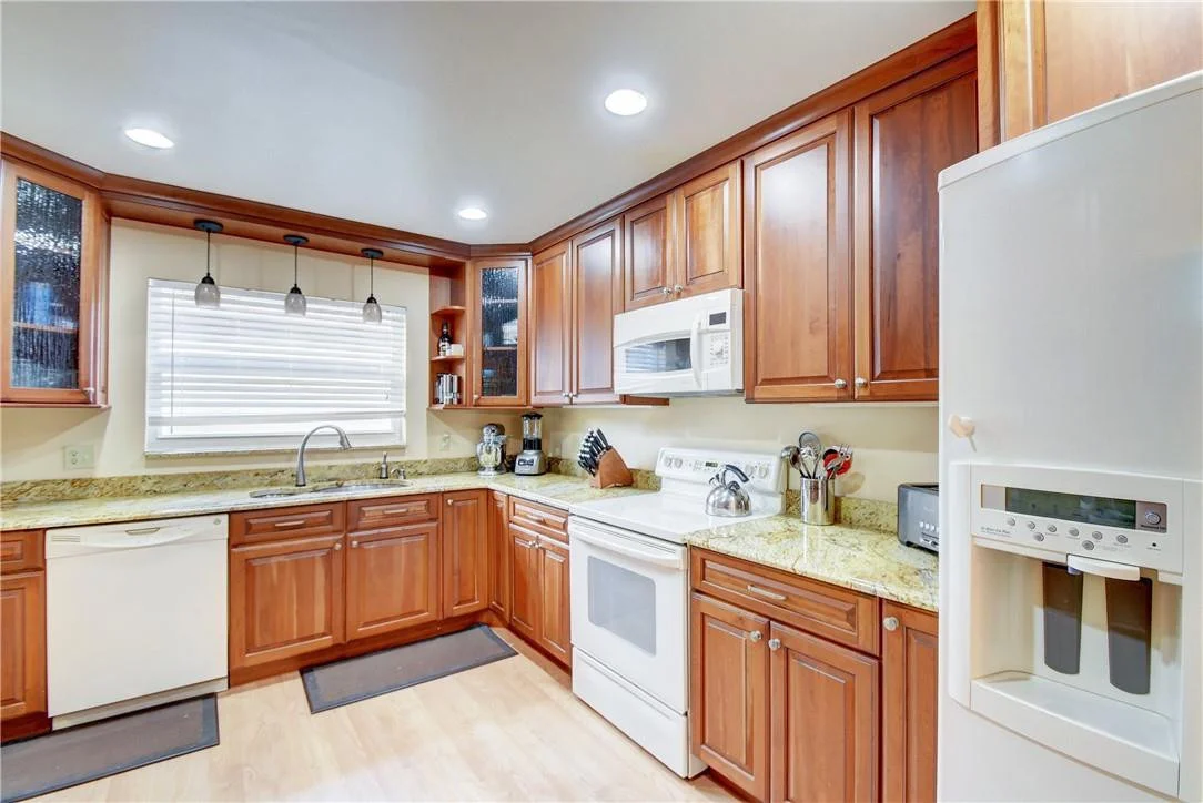 Photo of 9024 Pine Springs Drive