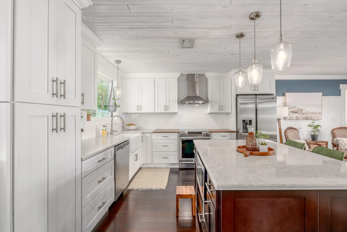 Photo of 547 SW Riverview Street