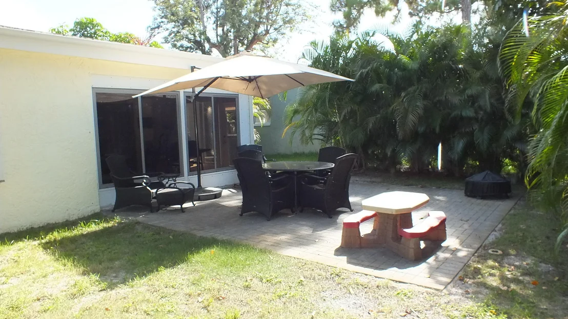 Photo of 7267 Pine Manor Drive