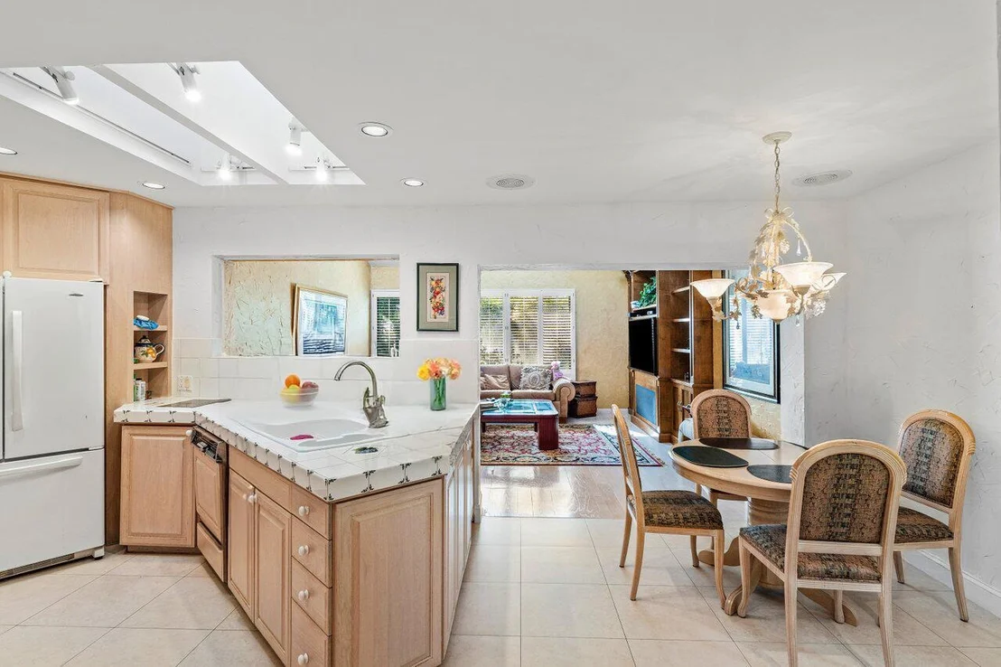 Photo of 4770 Tree Fern Drive