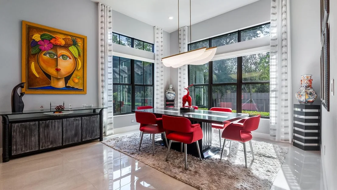 Photo of 7690 Cavern Lane