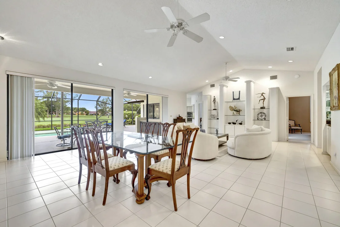 Photo of 10134 Canoe Brook Circle