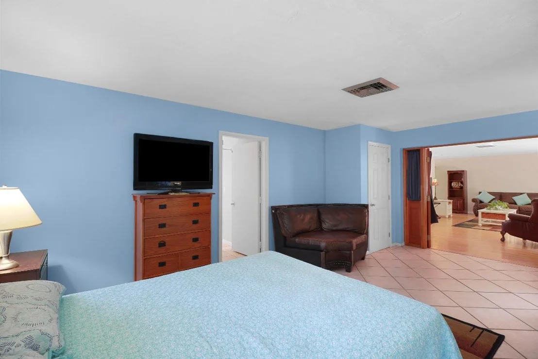 Photo of 310 Wilma Circle