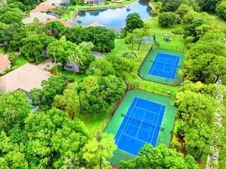 Photo of 111 N River Drive W