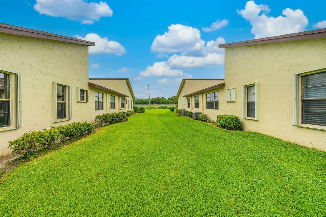 Photo of Unit D at 13953 Nesting Way