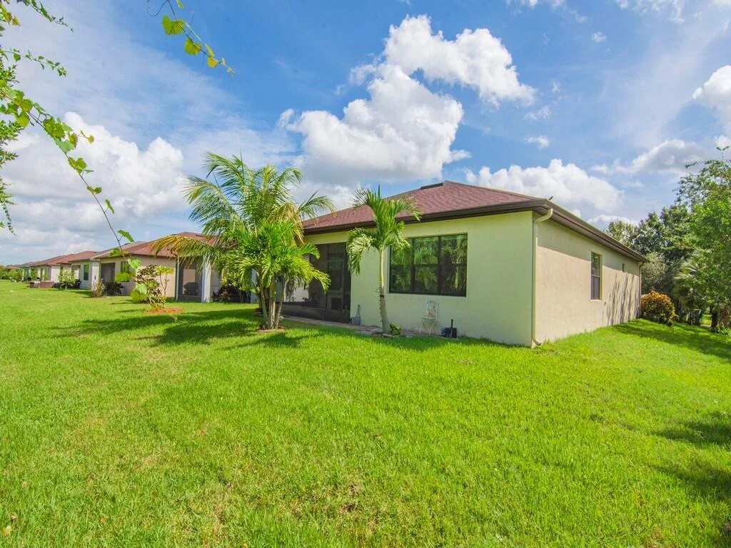 Photo of 1613 Willows Square