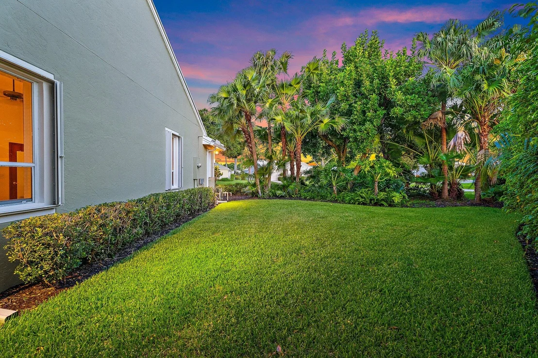 Photo of 8726 SE Riverfront Terrace