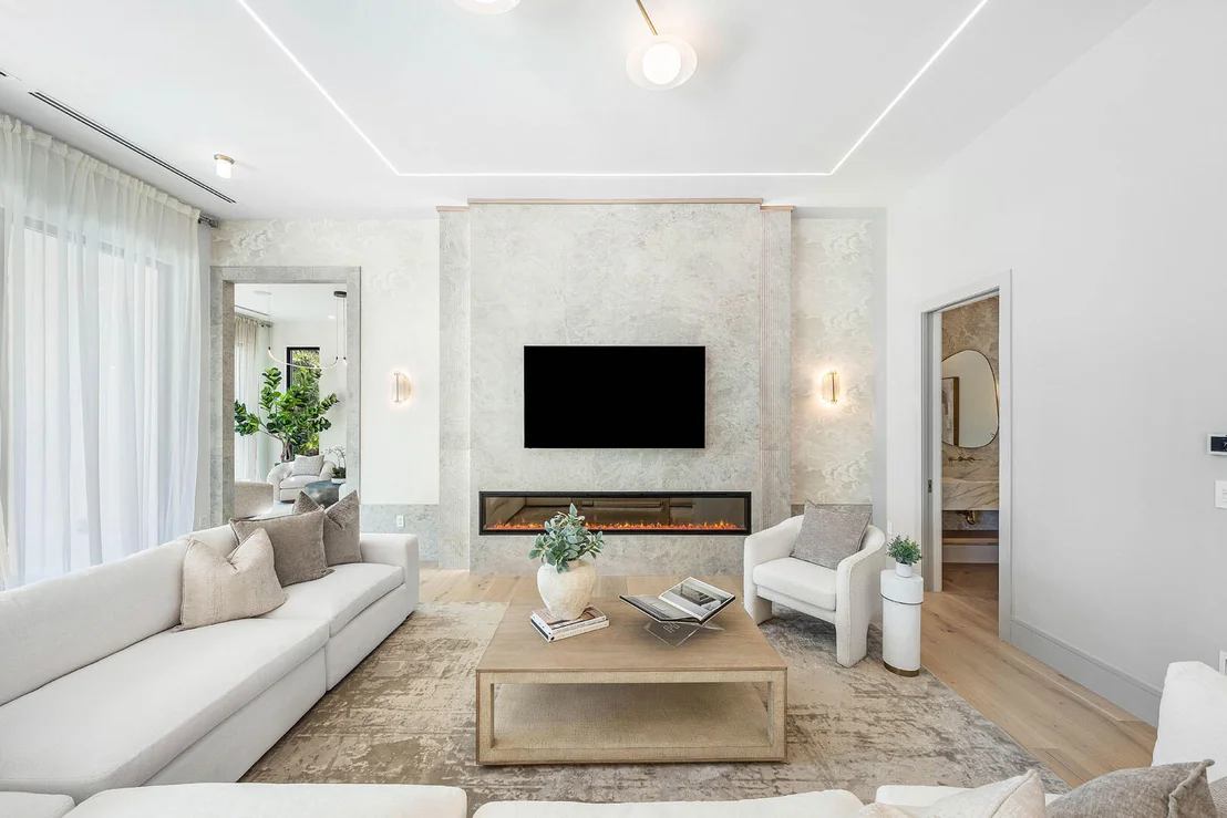 Photo of 2240 Date Palm Road