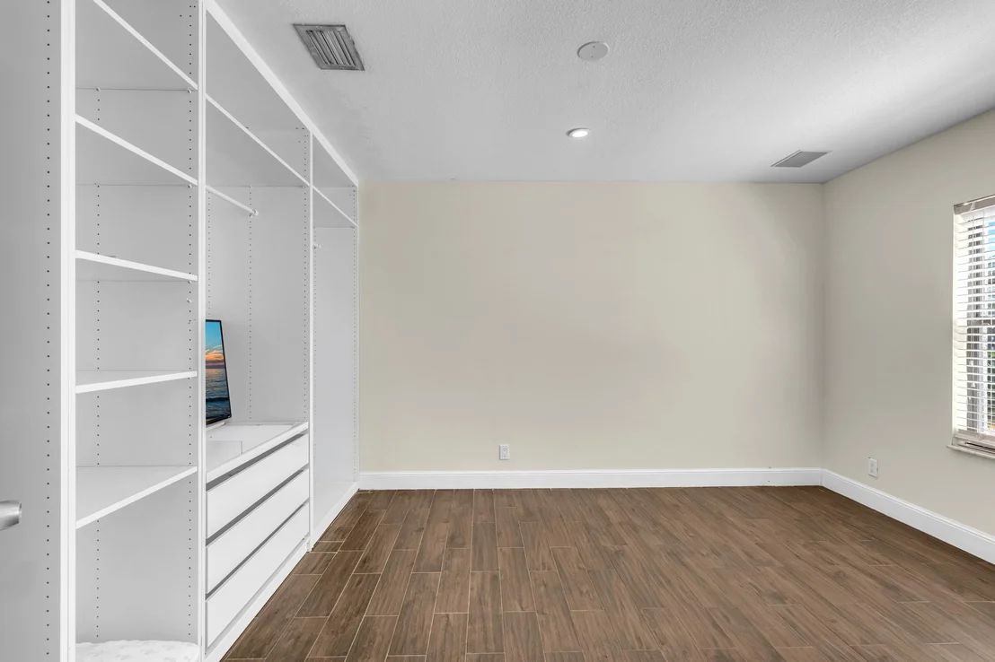 Photo of 23 BAYTREE Circle