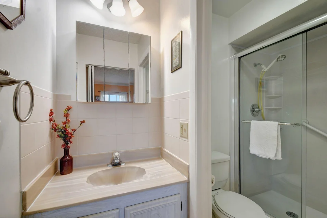 Photo of 273 Cape Cod Circle