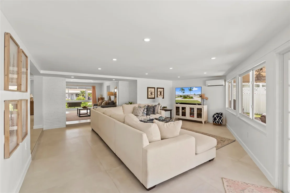Photo of 441 SE 8th Avenue