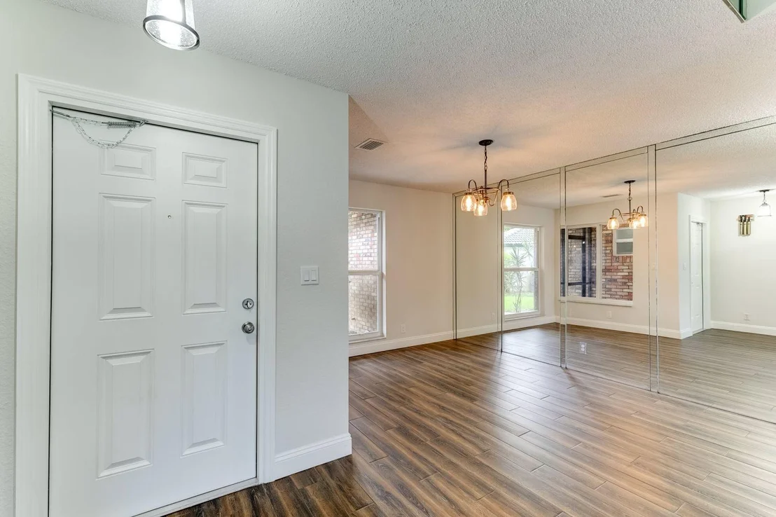 Photo of 3946 NW 69th Terrace