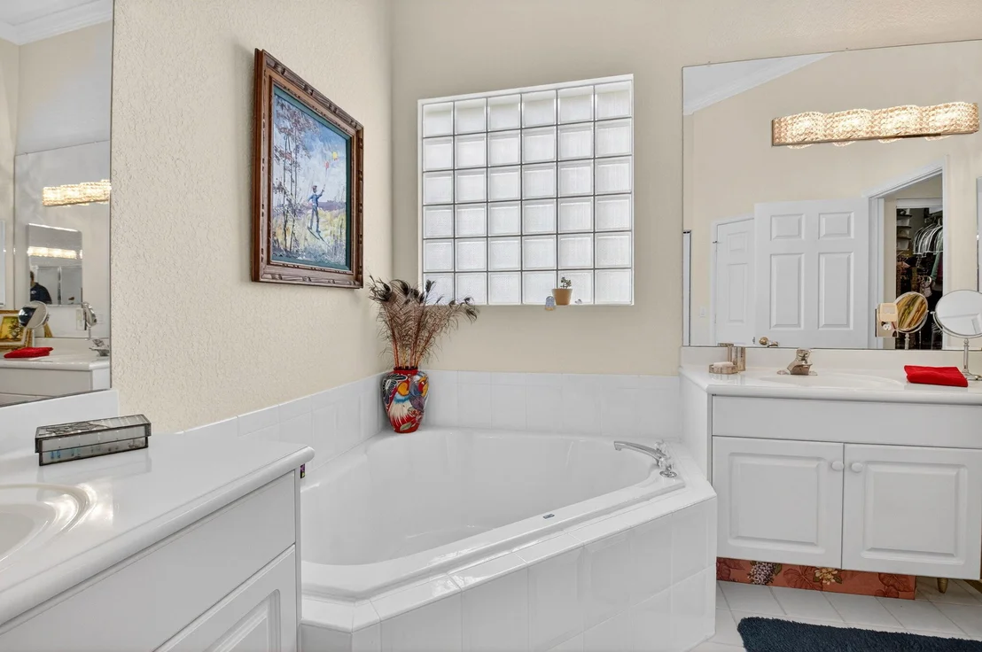 Photo of 7063 Demedici Circle