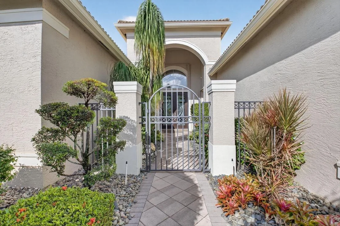 Photo of 10685 Whitewind Circle