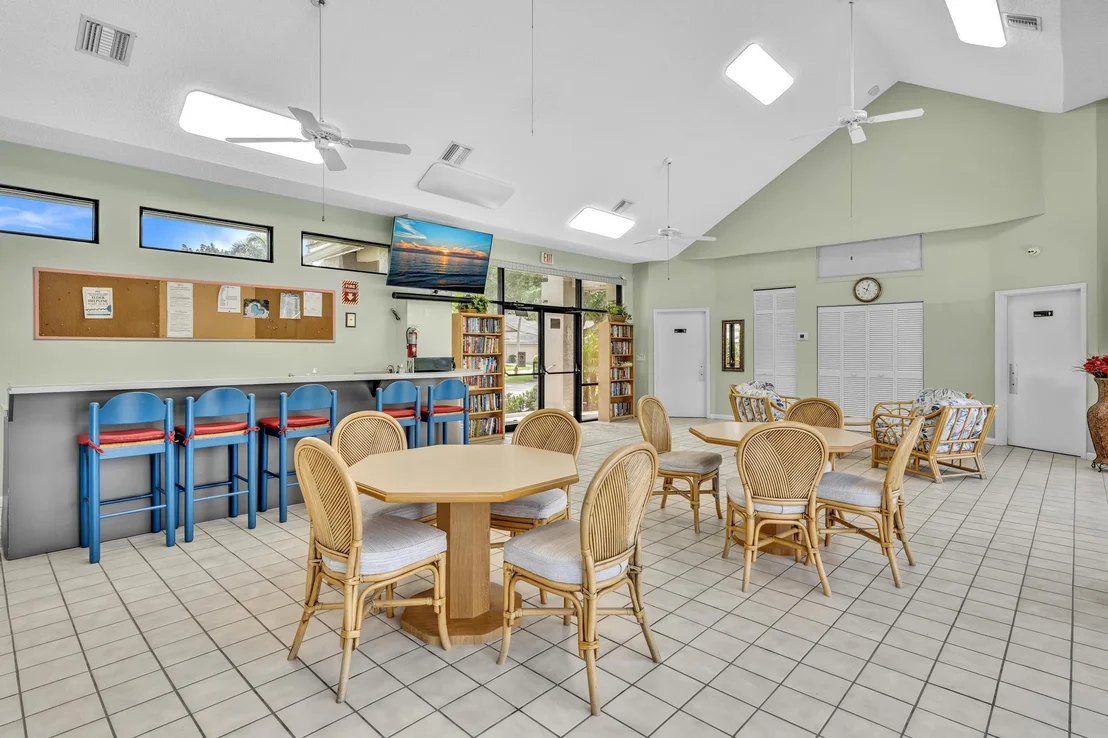 Photo of 4787 Brighton Lakes Boulevard