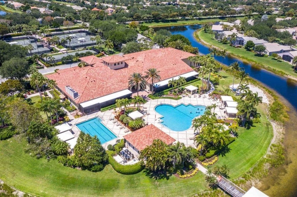 Photo of 6913 Molakai Circle