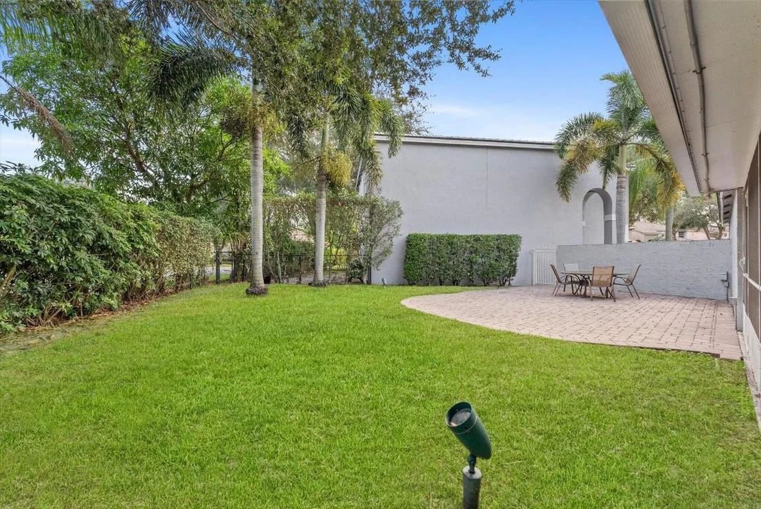 Photo of 5857 Eagle Cay Circle
