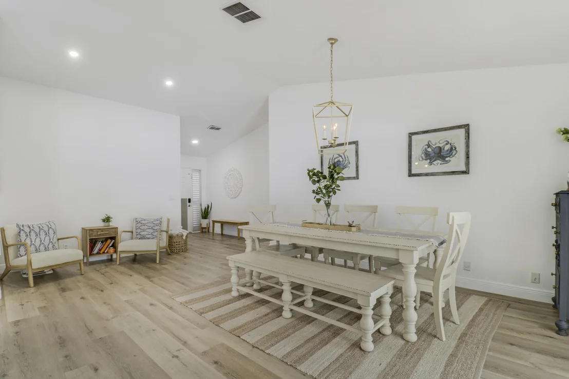 Photo of 171 Greentree Circle