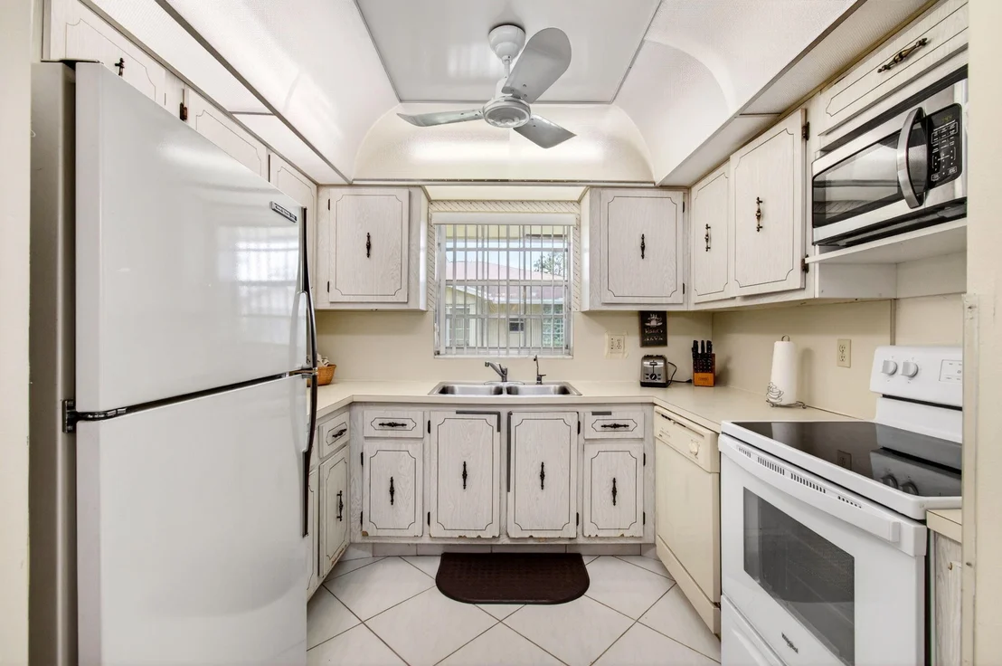 Photo of Unit A at 14290 Nesting Way