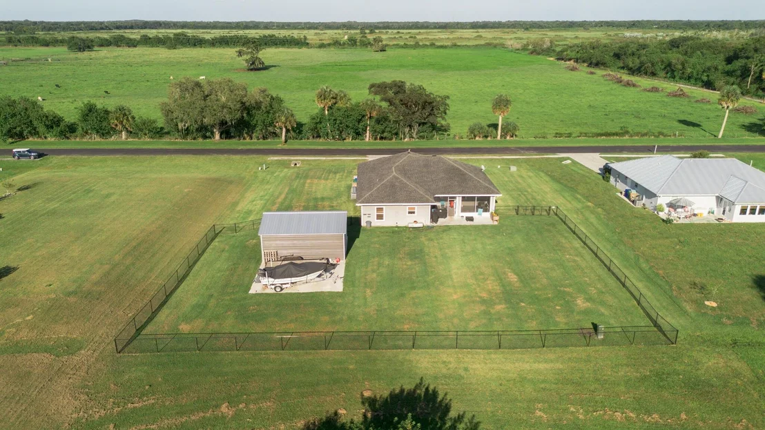 Photo of 1402 SE 12th Drive