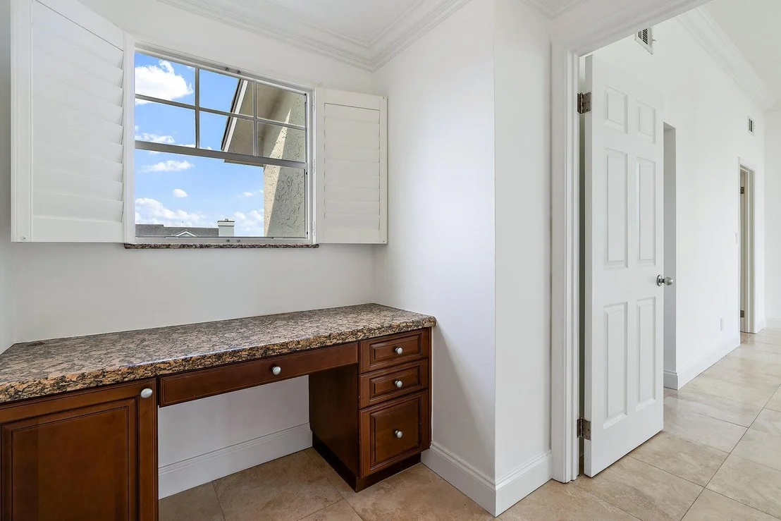 Photo of 705 Mainsail Circle