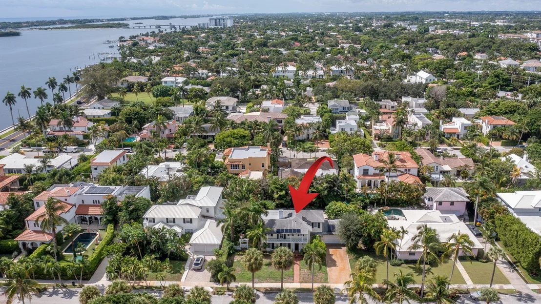 Photo of 210 BELMONTE Road