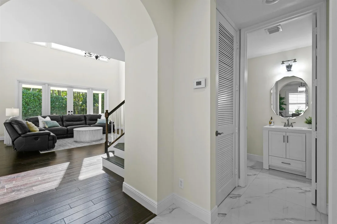 Photo of 369 Magnolia Drive