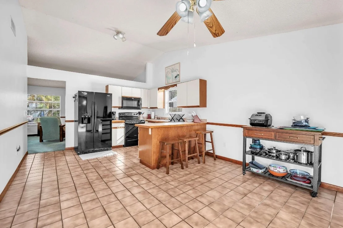 Photo of 5235 Edgewood Drive