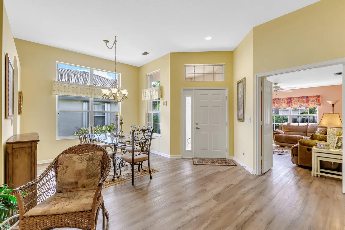 Photo of 2848 Waters Edge Circle