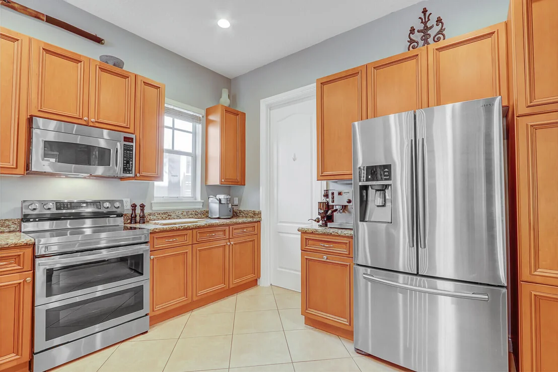 Photo of 122 Inkberry Drive
