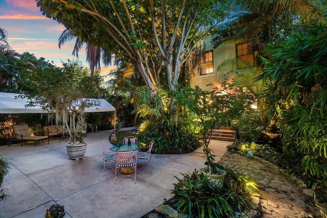 Photo of 739 Sunset Road