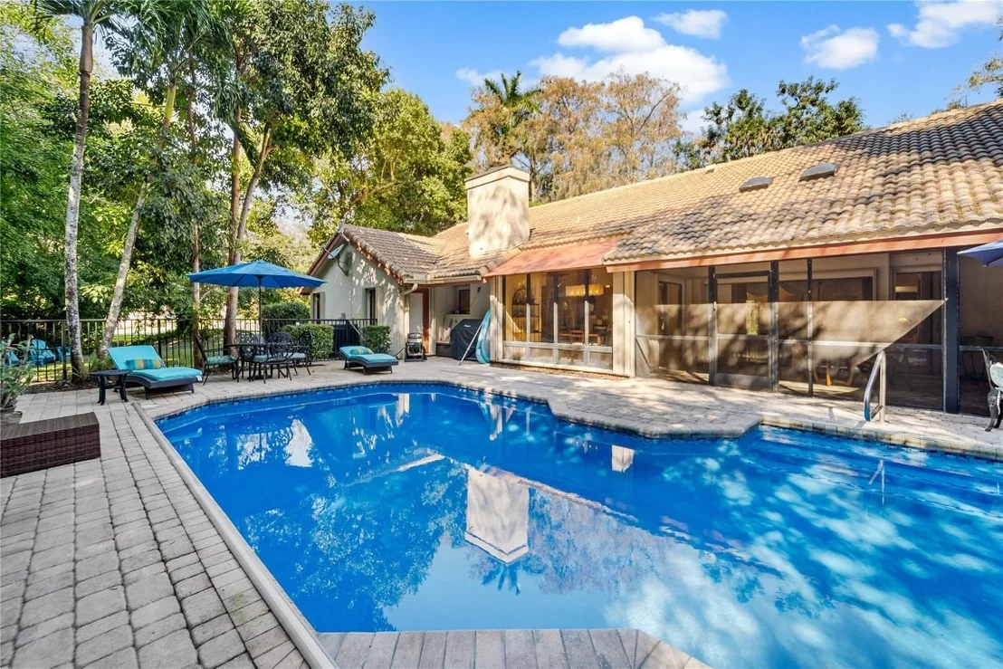 Photo of 7722 Laurel Lane