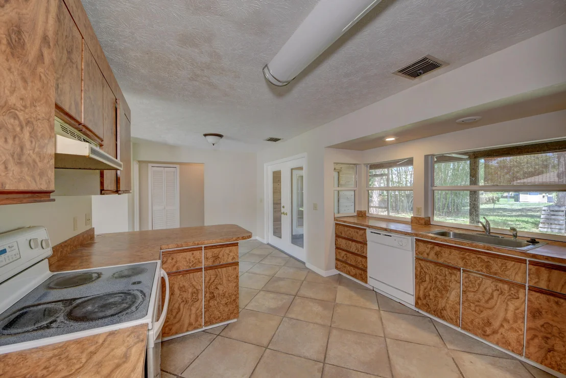 Photo of 5402 Palm Drive