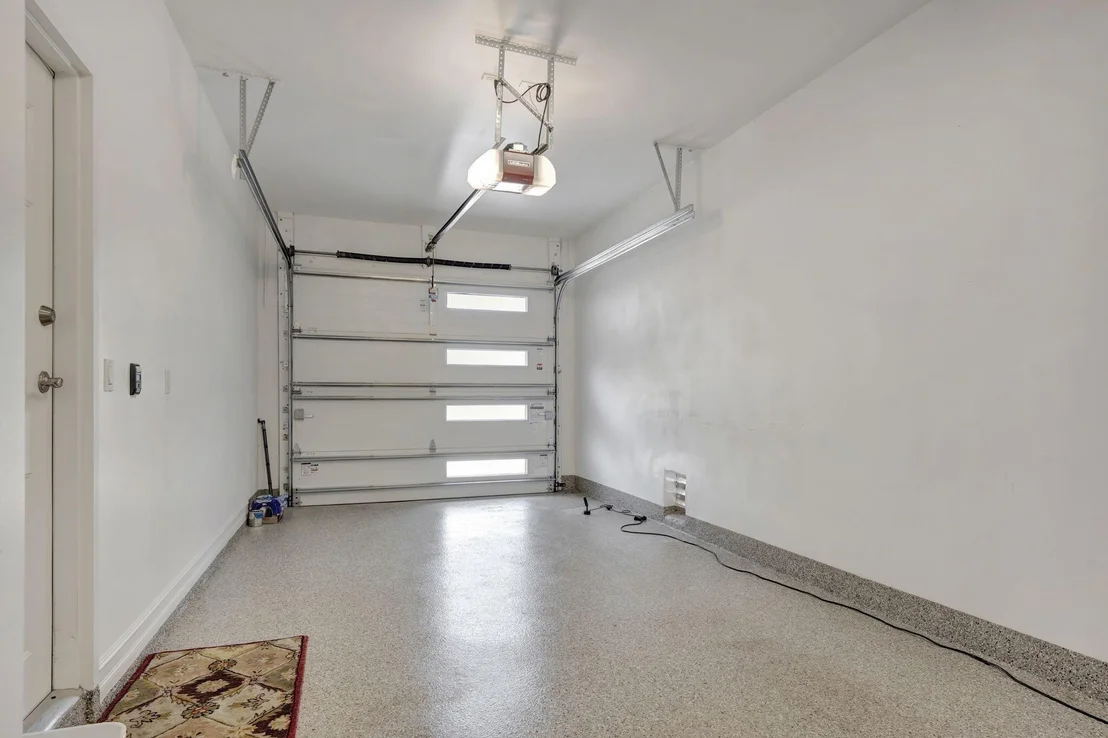 Photo of 3070 Equestrian Drive